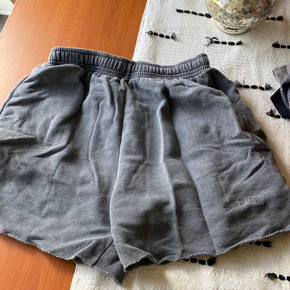 BDG grey comfy shorts